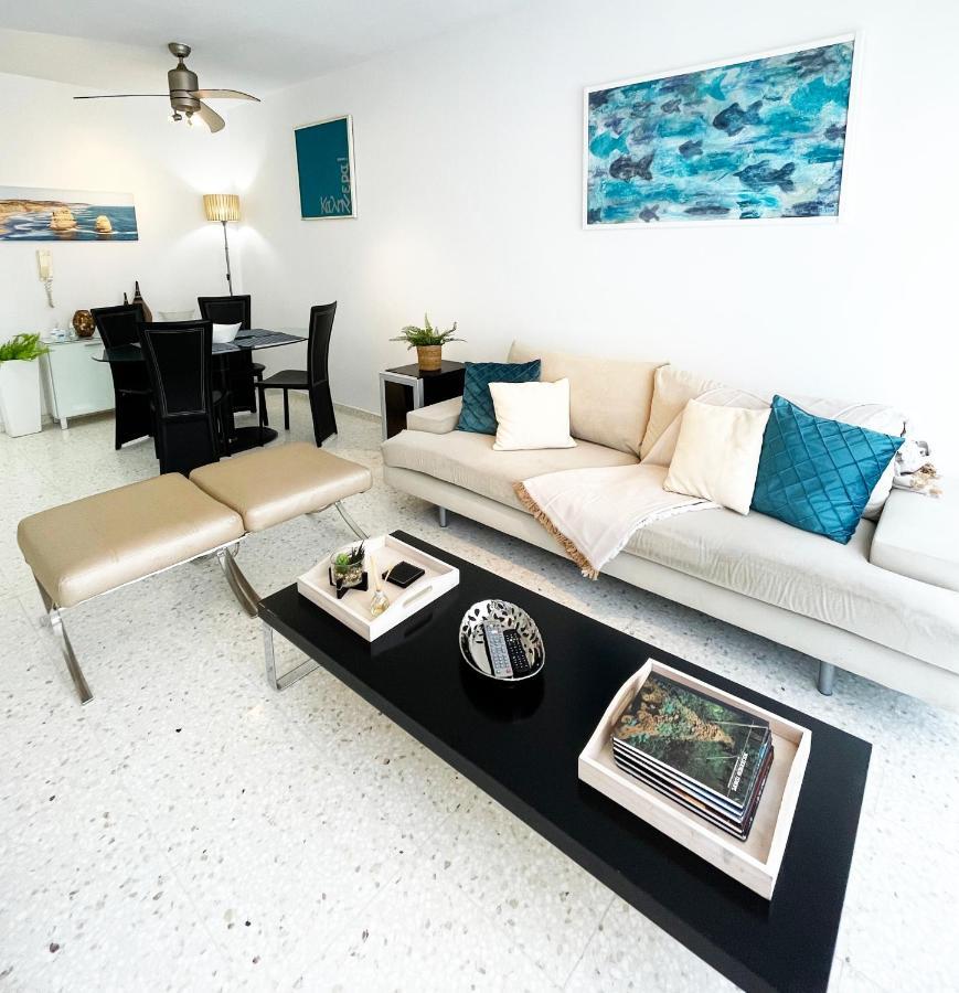 Direct Sea View & Quality Bed - Kings Palace 1 Bed Paphos Exterior foto